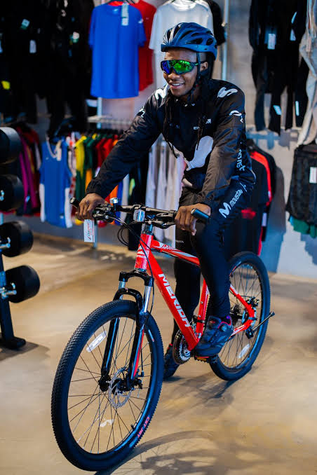 bajabiri's tweet photo. #MeridaBike 🚲🚲🚲.
German Brand.
#Ubaoni 1,800,000/-
#JustFit https://t.co/AJcXHZ5nV6