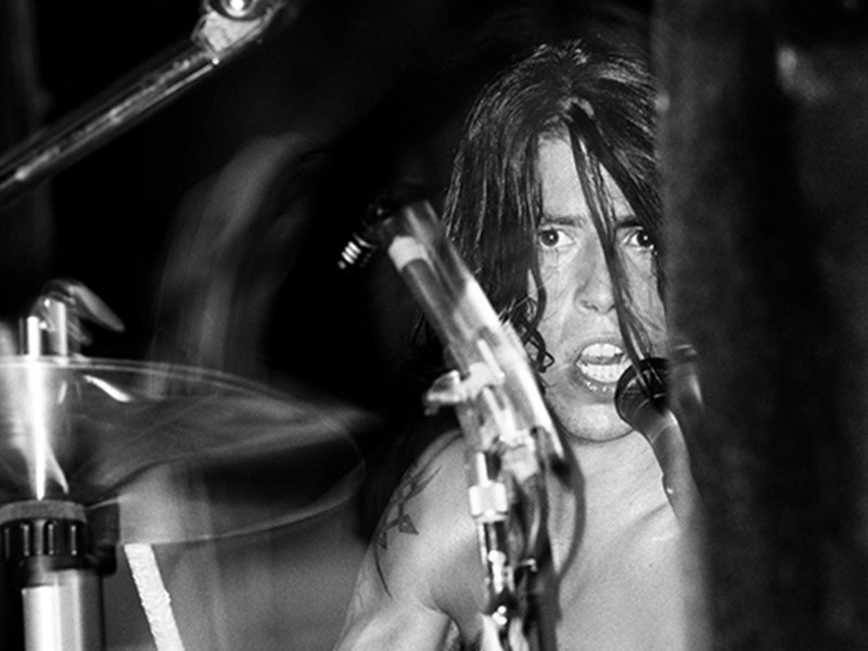 Happy birthday, Dave Grohl!   : Charles Peterson 