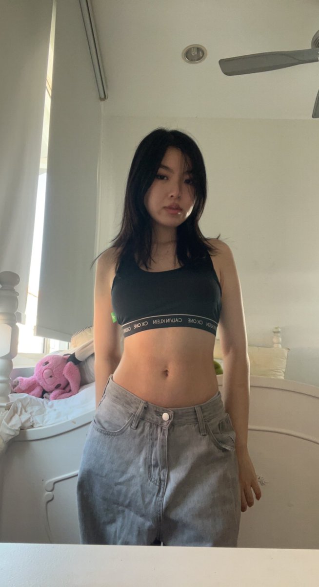 served budget jennie kim today https://t.co/Iepnvlwvby