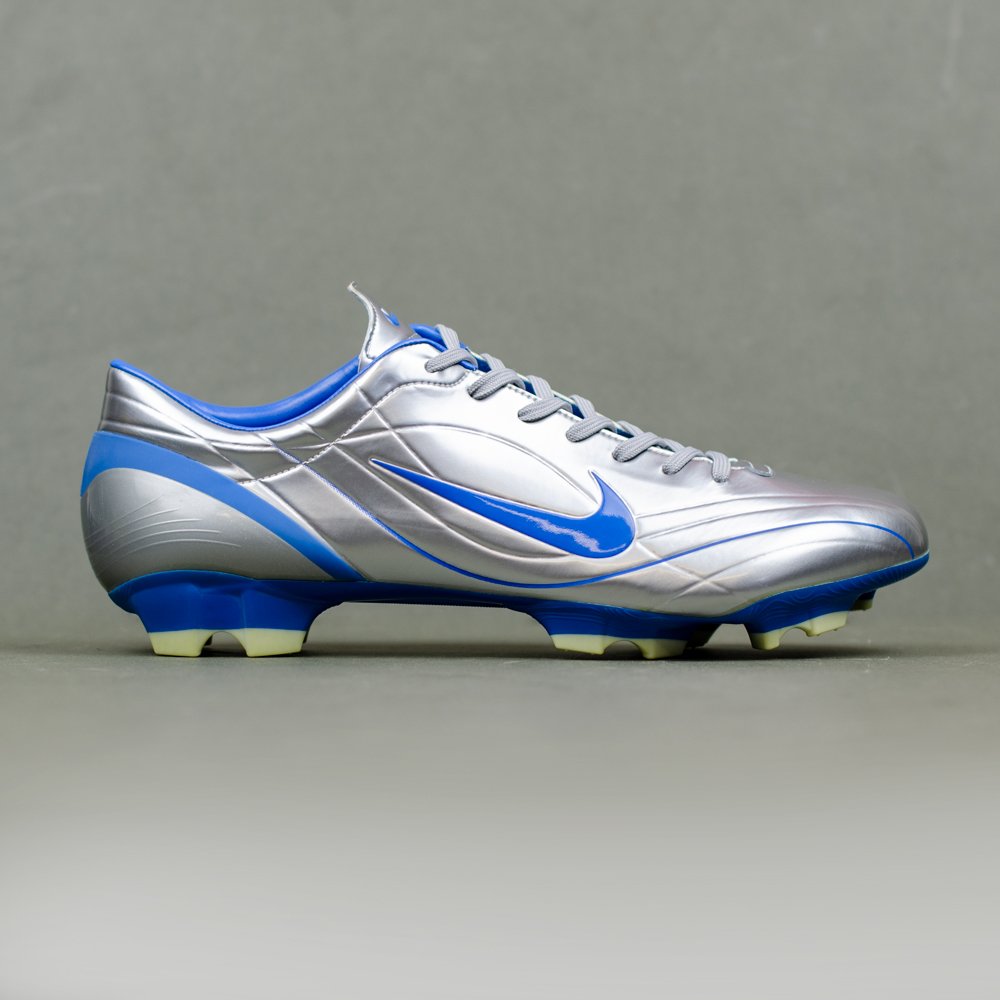 Classic Football Shirts on X: "Nike Mercurial Vapor II 2005 🇧🇷 https://t.co/7zGEq1e0NA" / X