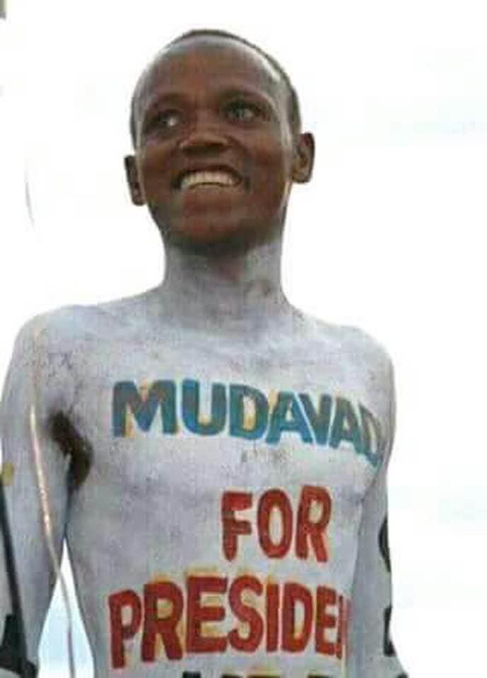 Edd_Gitonga's tweet image. Tukieka siasa chafu kando na tuende kwa ukweli ni Musalia tu anaweza tusaidia hii Kenya
Make the right choices.
#TukutaneBomas 
#musaliaresolution #MaDVDForPrezzo