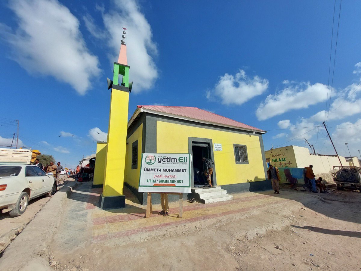 Avrupa_Yetimeli's tweet photo. Afrika'nın doğusu Somaliland'da inşaa ettiğimiz "Ümmet-i Muhammet" camiisinin açılışını hayırseverlerimizin destekleriyle gerçekleştirdik. 

İslam ümmetine hayırlara vesile olmasını niyaz ederiz❤️ https://t.co/qyJQ18zHnx