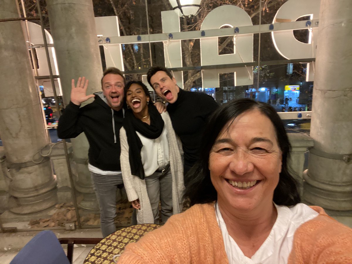 Dilluns a l’entre caixes aquetes tres bèsties se sinceren i ens expliquen coses molt boniques d’ells i de El guardaespaldas! <a href="/octavipujades/">Octavi Pujades</a> <a href="/sergi_albert1/">Sergi Albert</a> i la immensa @Mireiamambo !!! @carmecanet @iCatfm