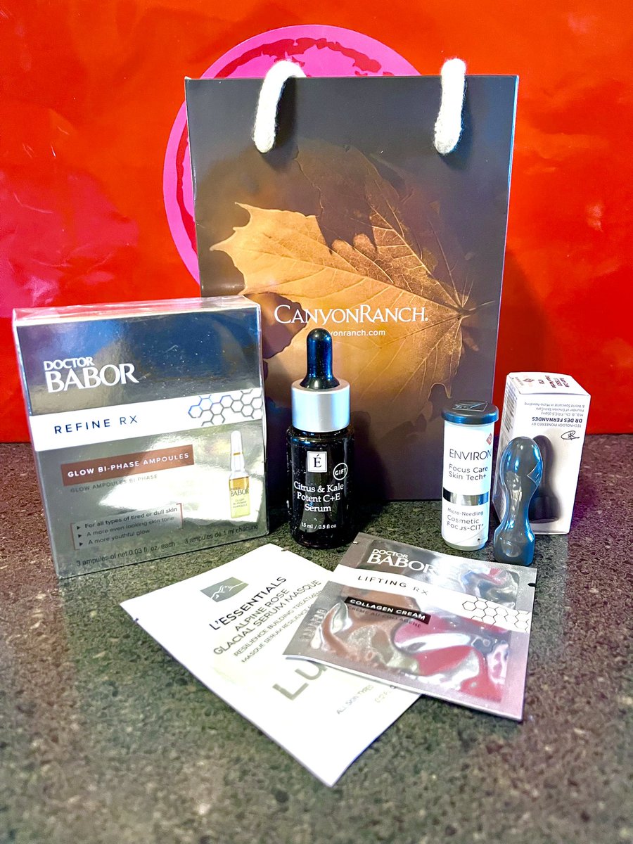 JoeHollywoodLA's tweet photo. The #giftbag that just keeps giving!
Received this delightful gift after enjoying my Age-defying Premiere #spafacial at #CanyonRanchSpa at @VenetianVegas - full of #skincareproducts from @BABORCosmetics and @EminenceOrganic.
Eddie 🐈⬛ still ❤️ it too! #CatsOfTwitter #selfcare https://t.co/4Fiq9cJG9D