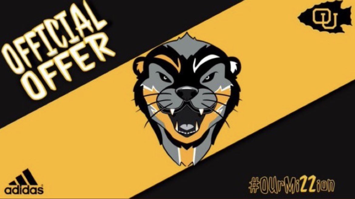 IzaiahWilliams7's tweet photo. Blessed to receive an offer from Ottawa University @CoachHennes @CoachJTII https://t.co/QYGRghueno