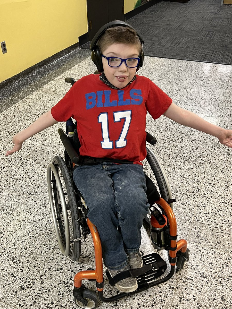 Gorham Intermediate School tweet media