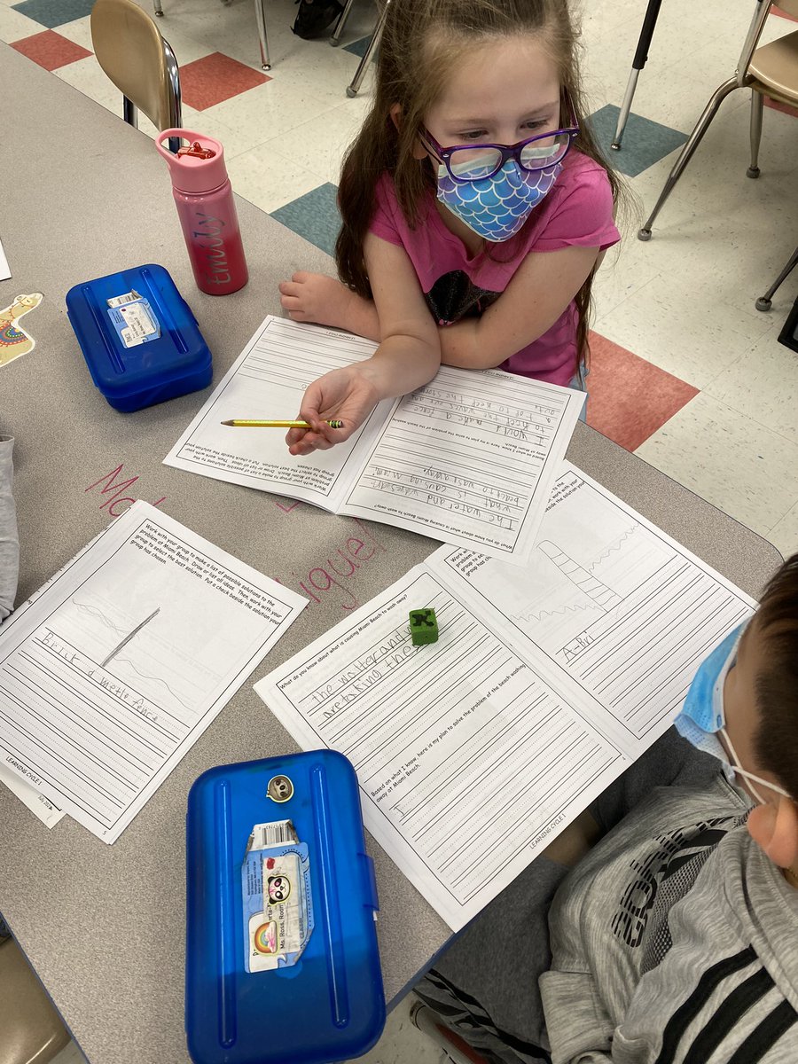 Adrienne Ross tweet media