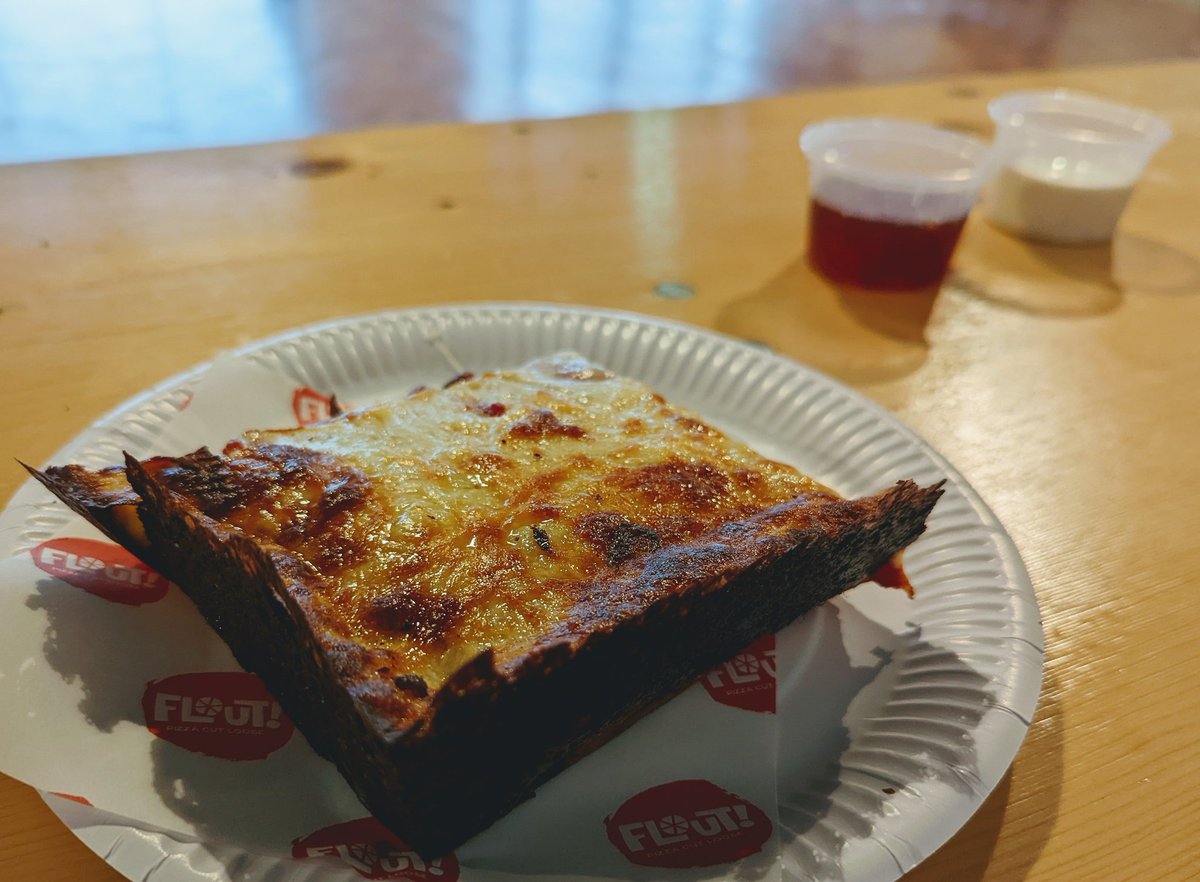 plugincarguy's tweet photo. Detroit-style #pizza with a #Belfast twist, brought to you by #Flout! Very proud of my brother-in-law for starting his own business doing something unique here. Check out much better pictures at https://t.co/9aRzX7aEOp. Oh, and of course those dips are home-made. https://t.co/ypm4eY4Pol