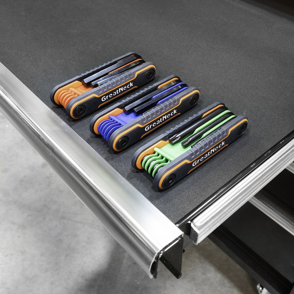 GreatNeckTools's tweet photo. Designed for rugged use and easy identification, the 25 Piece Folding Star, SAE, and Metric Hex Key Set will simplify your tool kit and speed up the job. Shop today: https://t.co/D4HZyzwacy https://t.co/CW0hnOdmpK