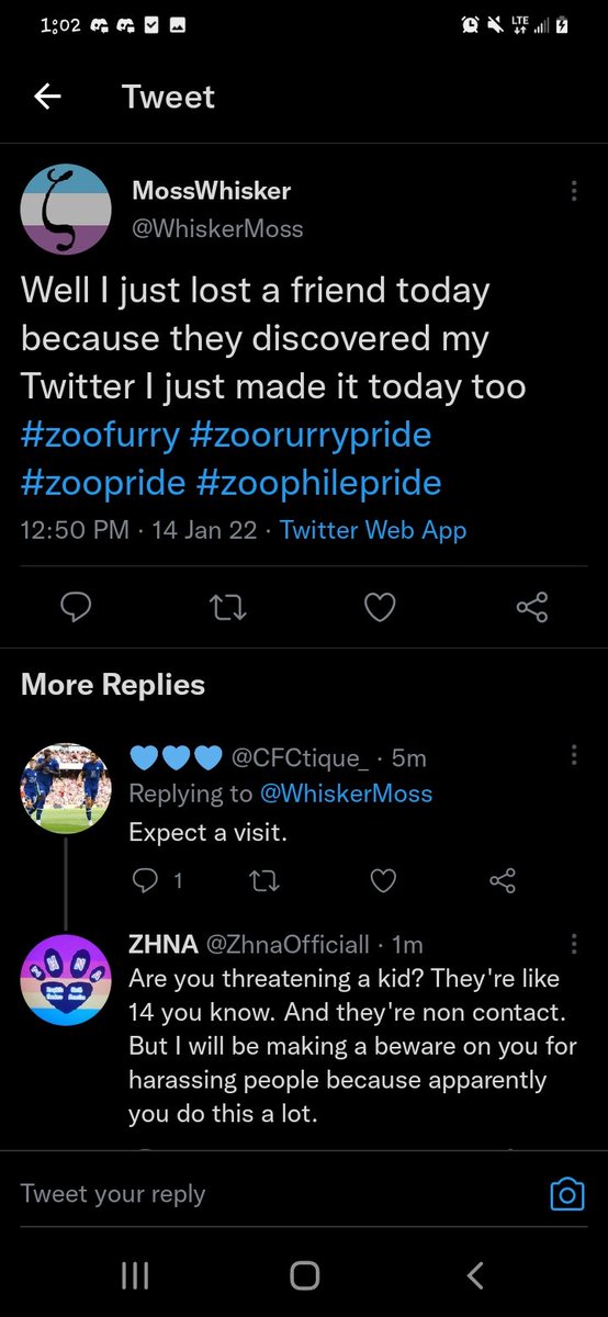 ZhnaOfficiall's tweet photo. He keeps telling zoophiles "expect a visit". Normally I wouldn't care, but he decided to tell this to a 14 year old girl zoophile who is noncontact. So keep an eye on him #antizoophiles #antizoophilia #antizoophile #zoophobe #zoophobic #zoophobia #pickasidetwitter https://t.co/NLHCIt3loW