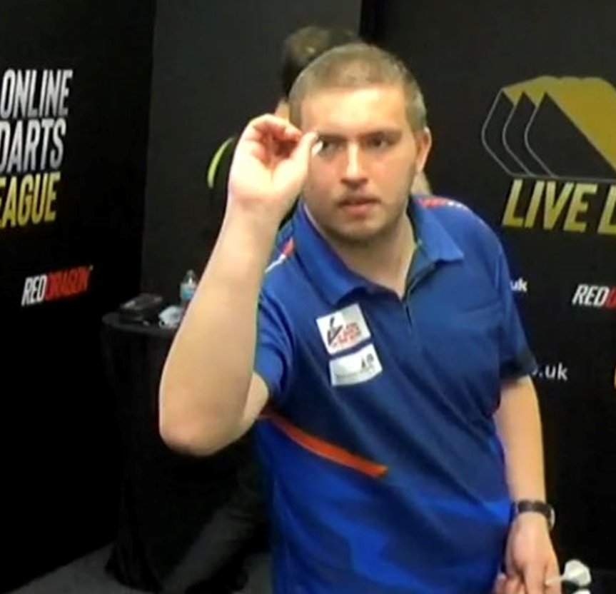 livedarts's tweet photo. 𝗖𝗟𝗔𝗥𝗞 𝗝𝗢𝗜𝗡𝗦 𝗧𝗛𝗘 𝗧𝗢𝗨𝗥 🏴󠁧󠁢󠁳󠁣󠁴󠁿

Jamie Clark loses out in today's UK final but his tally of ten points means he is now assured of a Tour Card!

#QSchool https://t.co/b3aOTdDRbH