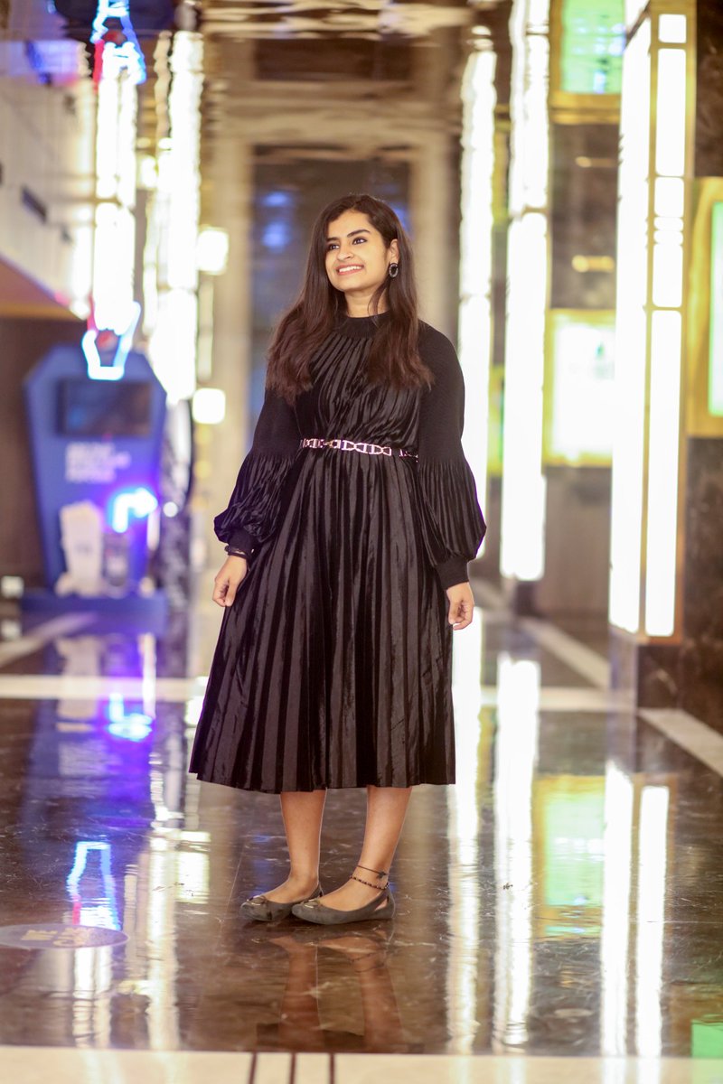 p0tat0baby0303's tweet image. #RandomSongs devathai kathai ketta pothellam nijam endru ninaikka villai neril unnai paartha pinbu naan nambivitten @sivaangi_k ❤