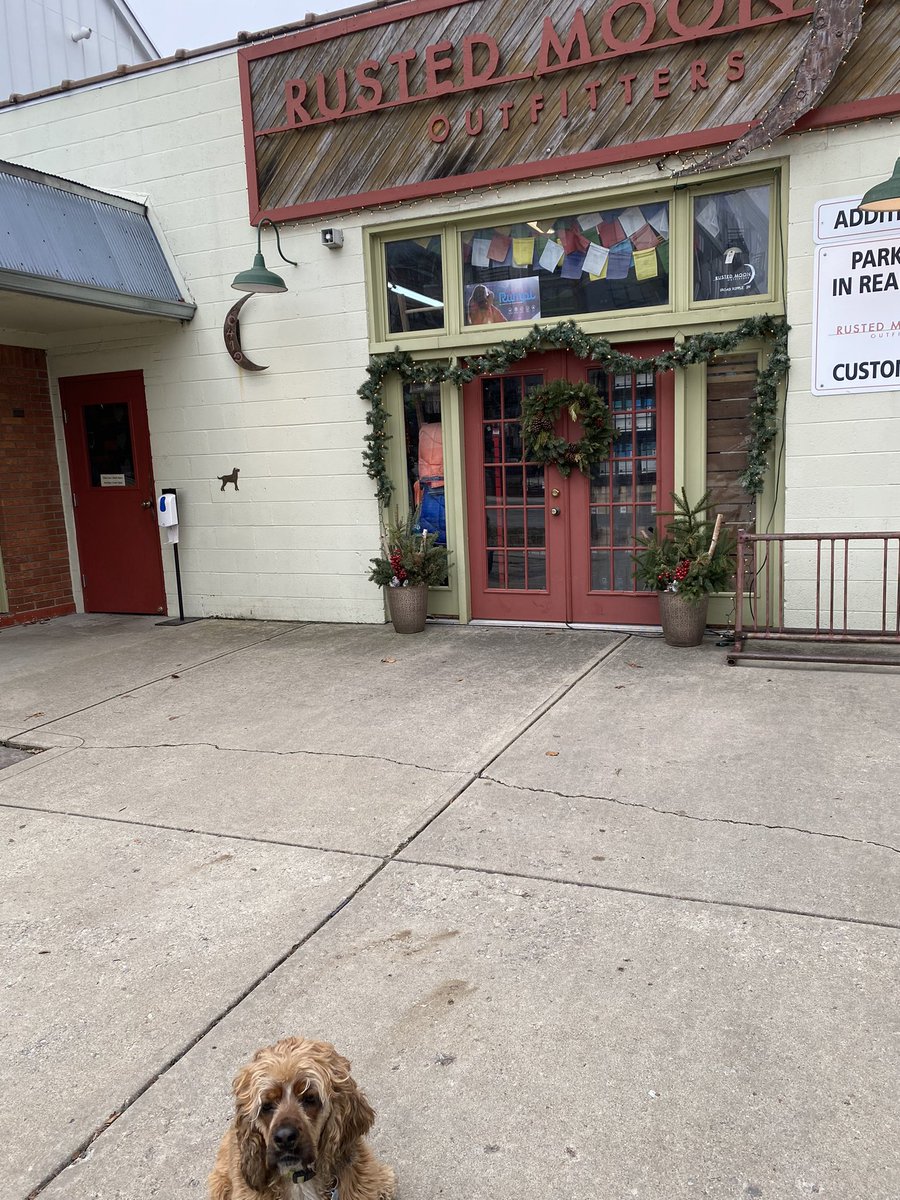 IndyKRF's tweet photo. Today for #FunFriendFriday I bring your truth in advertising, the folks @rustedmoon are truthing  when they say bring your dog, they loved seeing Chewy! https://t.co/F1ZuU6DoAO