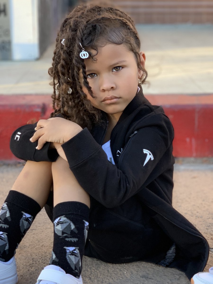 Mrs_Dirks's tweet photo. Bought her a beanie to go with this outfit!😍
$doge #dogecoin #dogefortesla #Tesla https://t.co/xQiyZg20WX