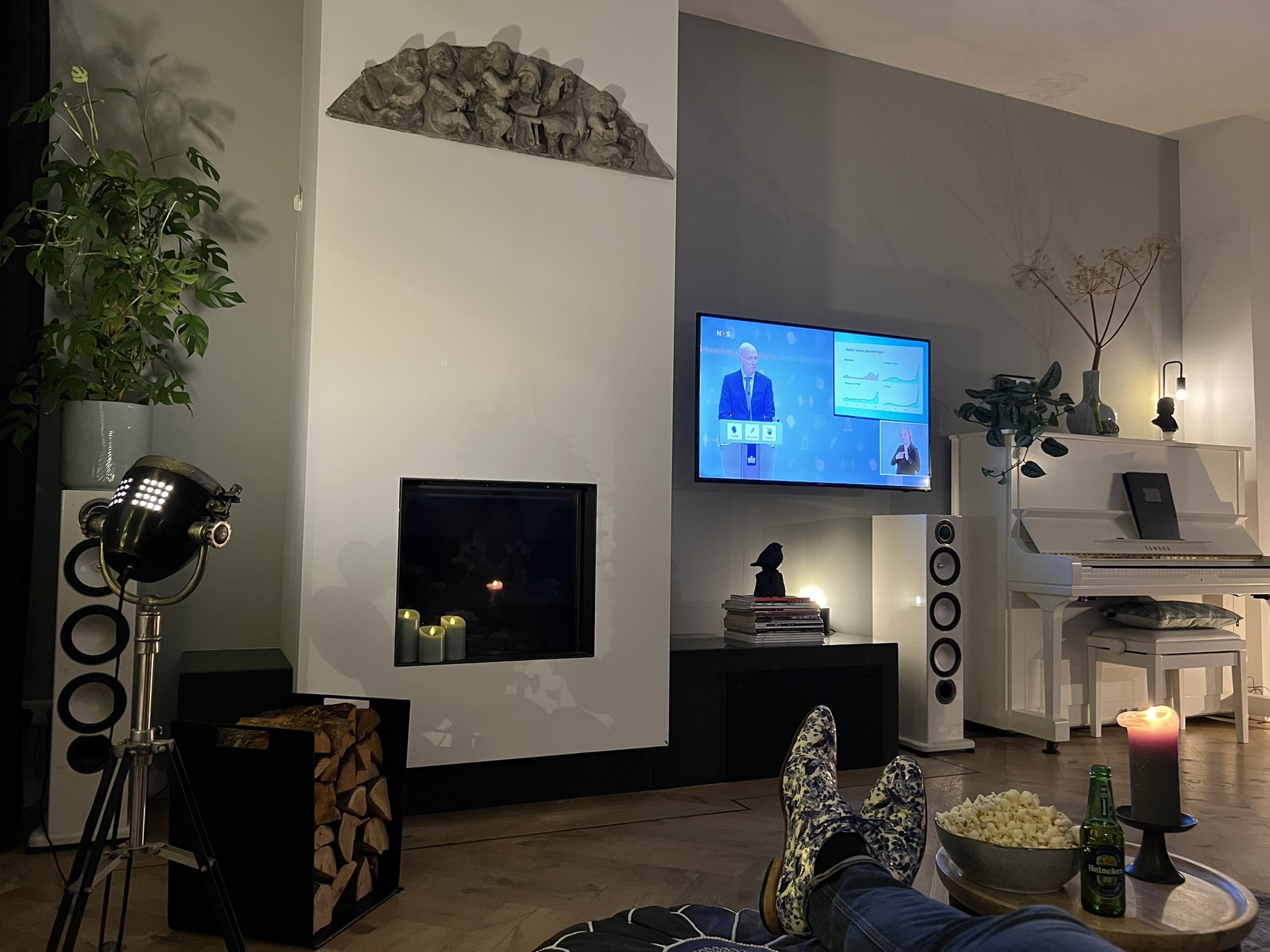 FJFQkdIXMAUTdcS?format=jpg&name=large