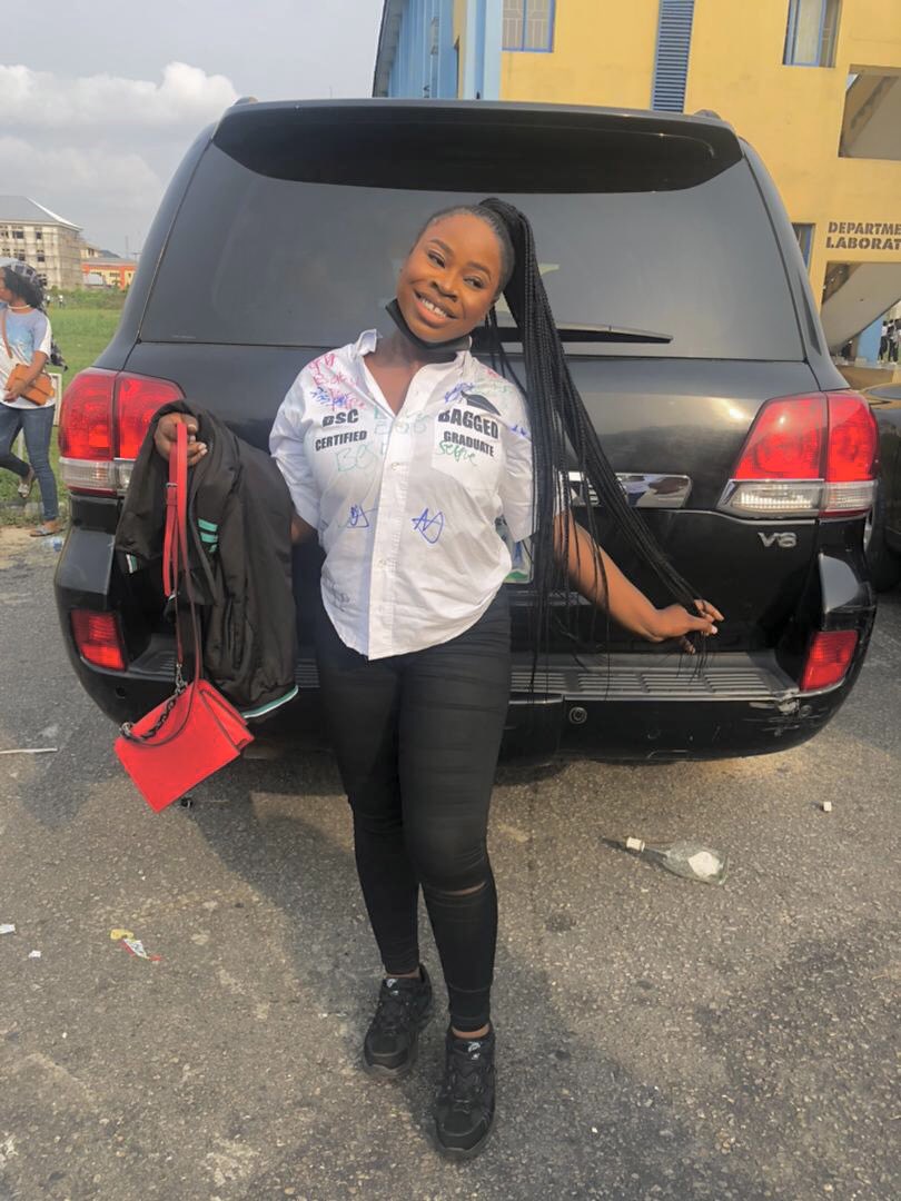 carliee_sam's tweet photo. Hey TwitterNG This Gurrrrl just Bagged Her First Degree๐๐
#BSCBAGGED
#CERTIFIEDGRADUATE ๐ฉโ๐๐
#CHILDOFGRACE ๐๐ฅฐ๐ฅฐ
#Elites @EricaNlewedim look at your gurrrl๐
๐
๐
https://t.co/AC3mVKJmcE