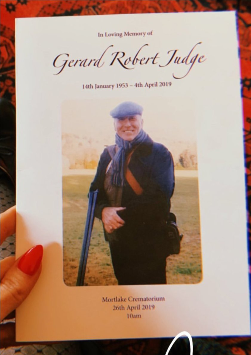 JeneBete's tweet photo. In loving memory of
🕯️#JerryJudge 🕯️
14th January 1953 - 4th April 2019
📷(images from Gina old insta-stories found via search)
The #JJ13 tattoo #JohnnyDepp has of Jerry obviously has a deeper personal meaning for him #LifeAngel but lead to the impression that it was the date. https://t.co/LQhIsFMawI