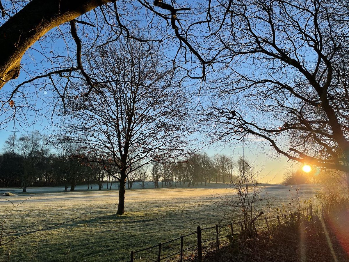 sbilliald's tweet photo. Sub zero #DoddieAid 9 miler this morning…. If views count for miles then @DoddieBaaBaas would be in the lead for sure @GabbyLogan
#motorneuronedisease #runningformum https://t.co/7DNPRMGHve