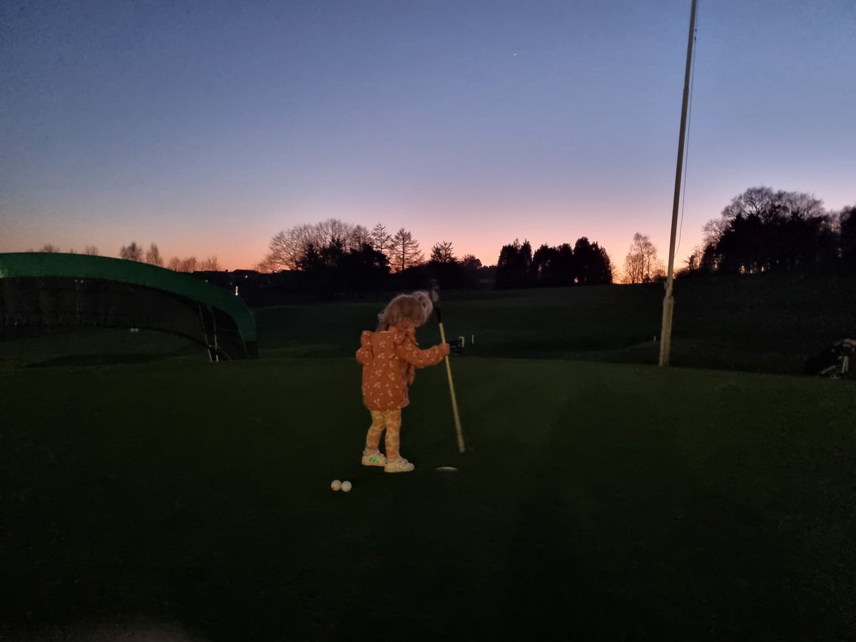 Nice to get the future of golf up at the home of golf tonight <a href="/radyrgolf/">Radyr Golf Club</a> #ninsy