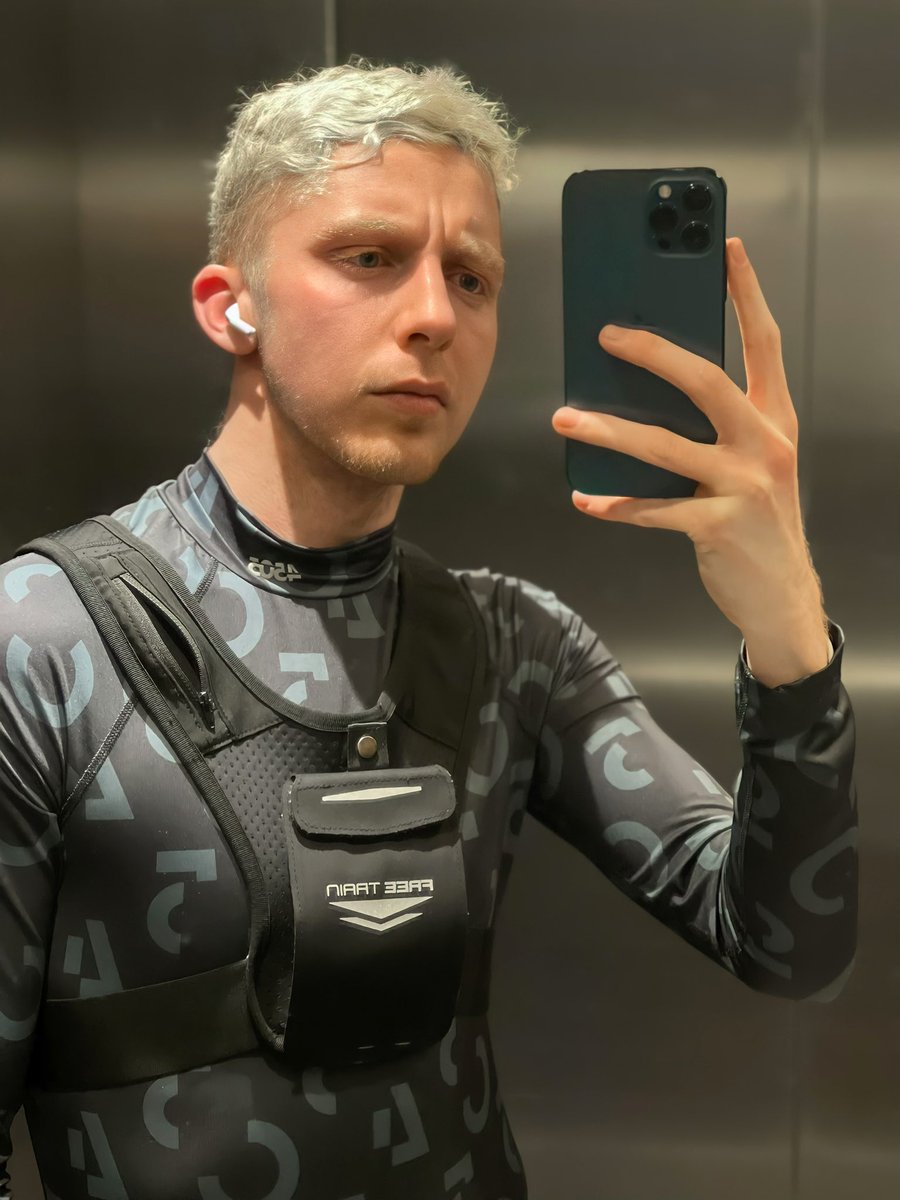 Zack3O12's tweet image. Friday run