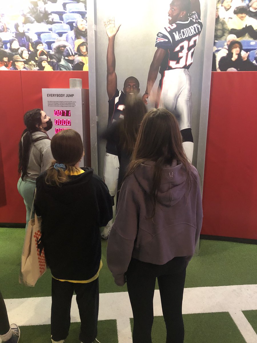 CoachB_20's tweet photo. @GatesKWilson @gates_middle @Patriots @Coach_Kent_1 https://t.co/X68lC01X6w