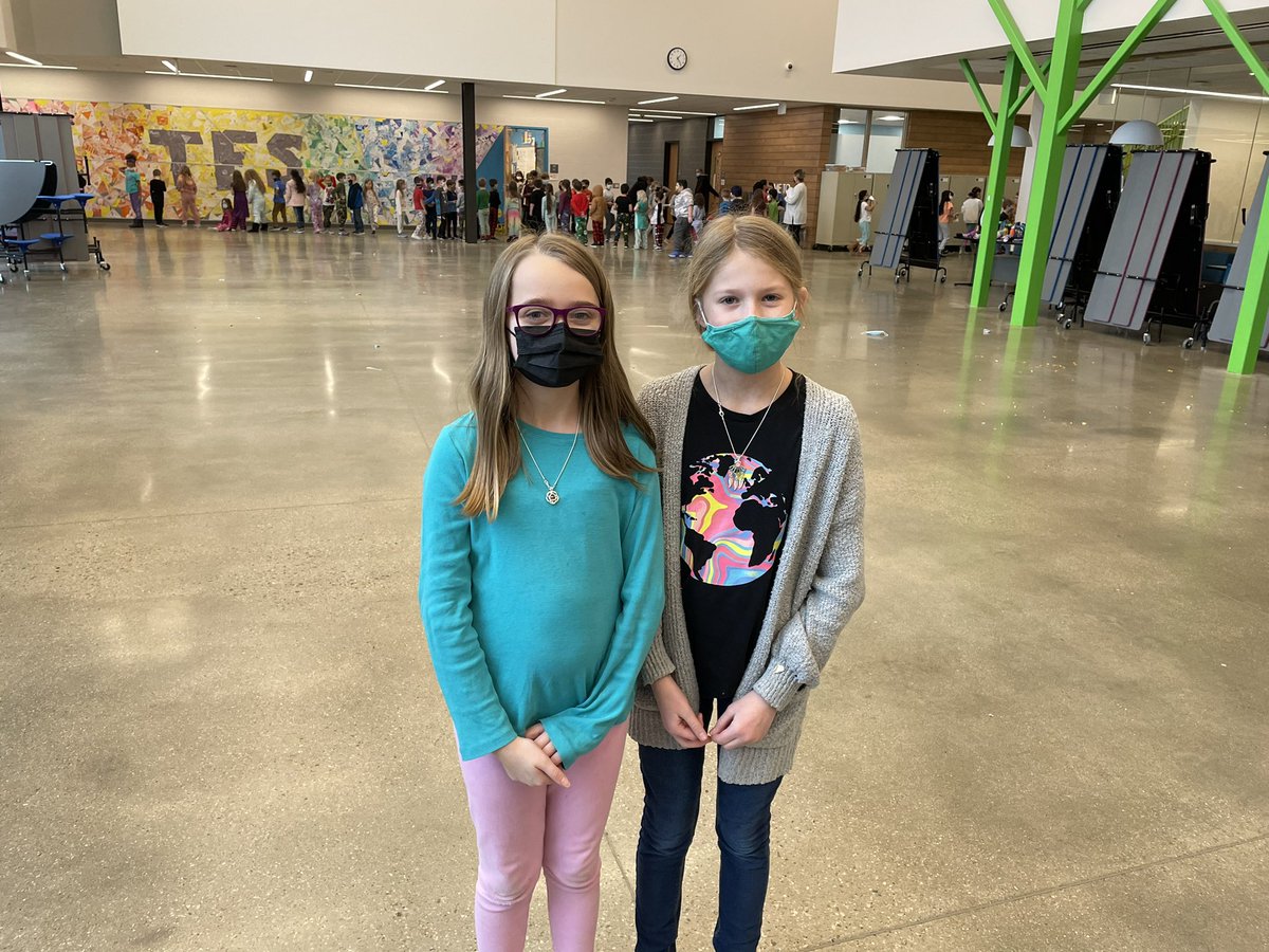 HoldenRavida's tweet photo. They’re back at it! 2 of our amazing 5th Graders were hard at work all week. Thank you for supporting our Kindergartners! We ALL appreciate you! #TallmadgeElementary #5thGradeRoleModels https://t.co/oeJUSsKS1g