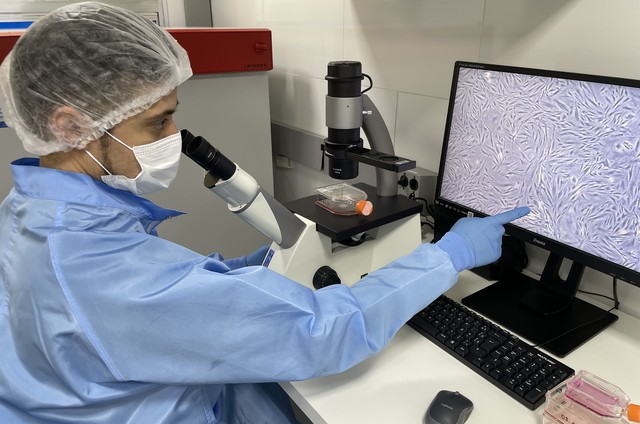 JornalOGlobo's tweet photo. #BlogCapital: A nova aposta do criador do AquaRio: carne de peixe cultivada em laboratório https://t.co/7hqLsrJ9UD https://t.co/xM5M0d7K1g https://t.co/NcnG5PZ4HK