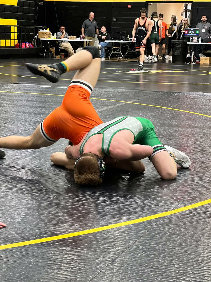 DragonWrestling's tweet photo. 🏆Sand Springs Invitational Boys Update🏆

Six guys have advanced to the quarterfinals! Others lost some close matches and will make adjustments for deep runs on the backside! 

🥇1/4 Finals 
106 Davis 
106 Ota
138 Bennett
152 Gibson
195 Petkus
220 Etheredge

🏆Team 11th https://t.co/WJeqVxkNSz