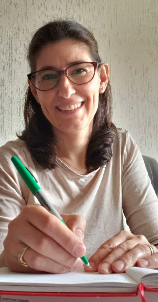 MarijoCodesal's tweet photo. ¿Quieres pertenecer al círculo cercano?
Tengo una pequeña comunidad de correo electrónico en la que comparto información interesante de #finanzaspersonales #dinero #ahorroeinversion #neuroeconomia entre otros temas.
Date de alta aquí
https://t.co/QFe5iDvPDd https://t.co/6gjlhTBxQu