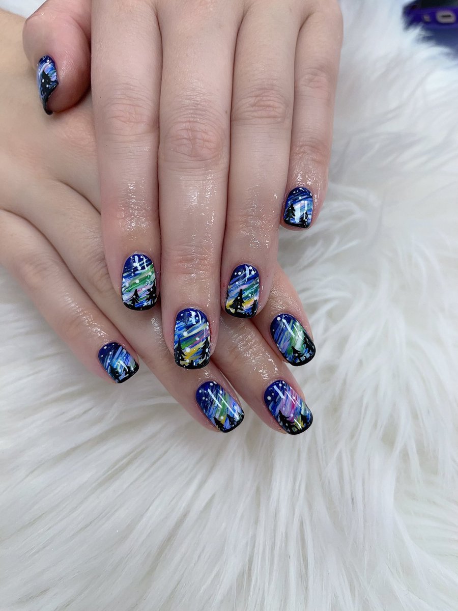 MarcieFeinman's tweet photo. Winter wonderland @elliotthaut #handsofasurgeon #nailsofasurgeon https://t.co/dcMrGnFxuI