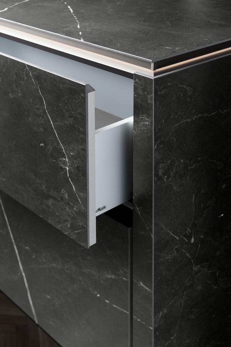 SieMatic_UK's tweet photo. Sophisticated ceramic ... https://t.co/VrSxVuiHtj