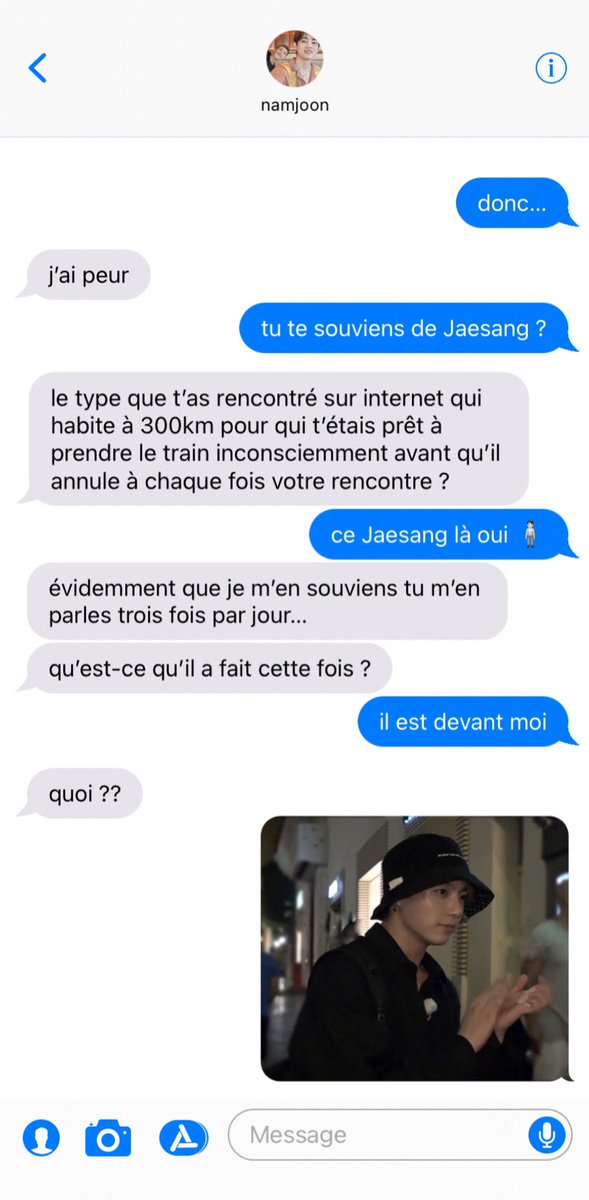 bangtzek's tweet photo. #taekookau 

où taehyung rencontre par hasard le jeune homme avec qui il a noué des liens sur les réseaux sociaux… et découvre qu’il a été victime d’un terrible catfish https://t.co/Kx2YzbDMte