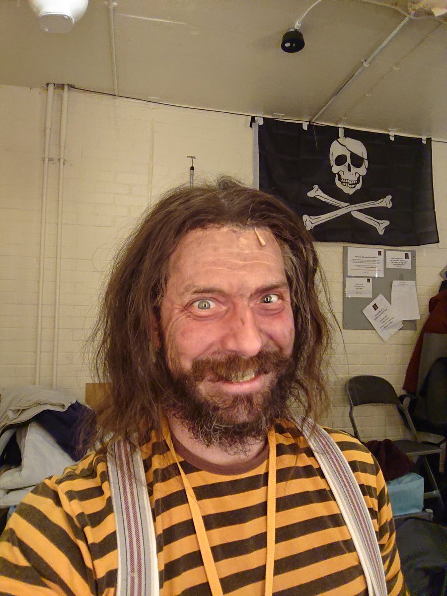 Cassidy_1664's tweet photo. Sitting in my dressing room with a bunch of guys dressed up as pirates, about to go on stage in #WendyandPeterPan, listening to Built For Comfort by @BlkStoneCherry

@picklesthomas
@RamoneDC23
@hadleycsmith

It all feels right! https://t.co/zkTqDYD92H
