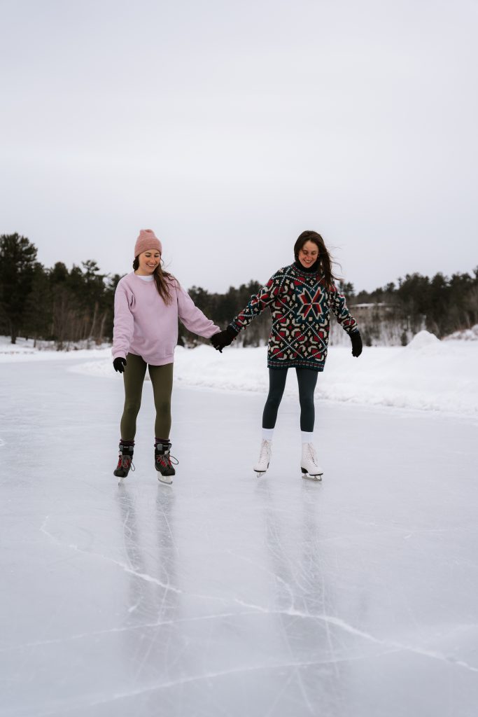 10 endroits où faire du patin à glace au Québec cet hiver - nomademagazine.com/2022/01/10-end…