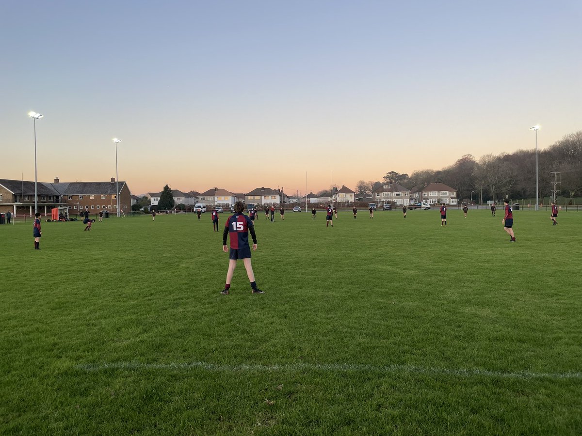 cothillsport's tweet photo. Thank you @cslcardiffsport for a fantastic match. What a beautiful sunset under the lights #cothillsport #rugby https://t.co/ZPz38DTTrt