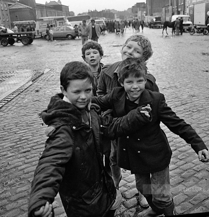 EricLuke2's tweet photo. Dublin City in the 1980s… from my old negatives #35mmfilm #photography #Documentary #Dublin #Ireland https://t.co/LFqqq7qCMp