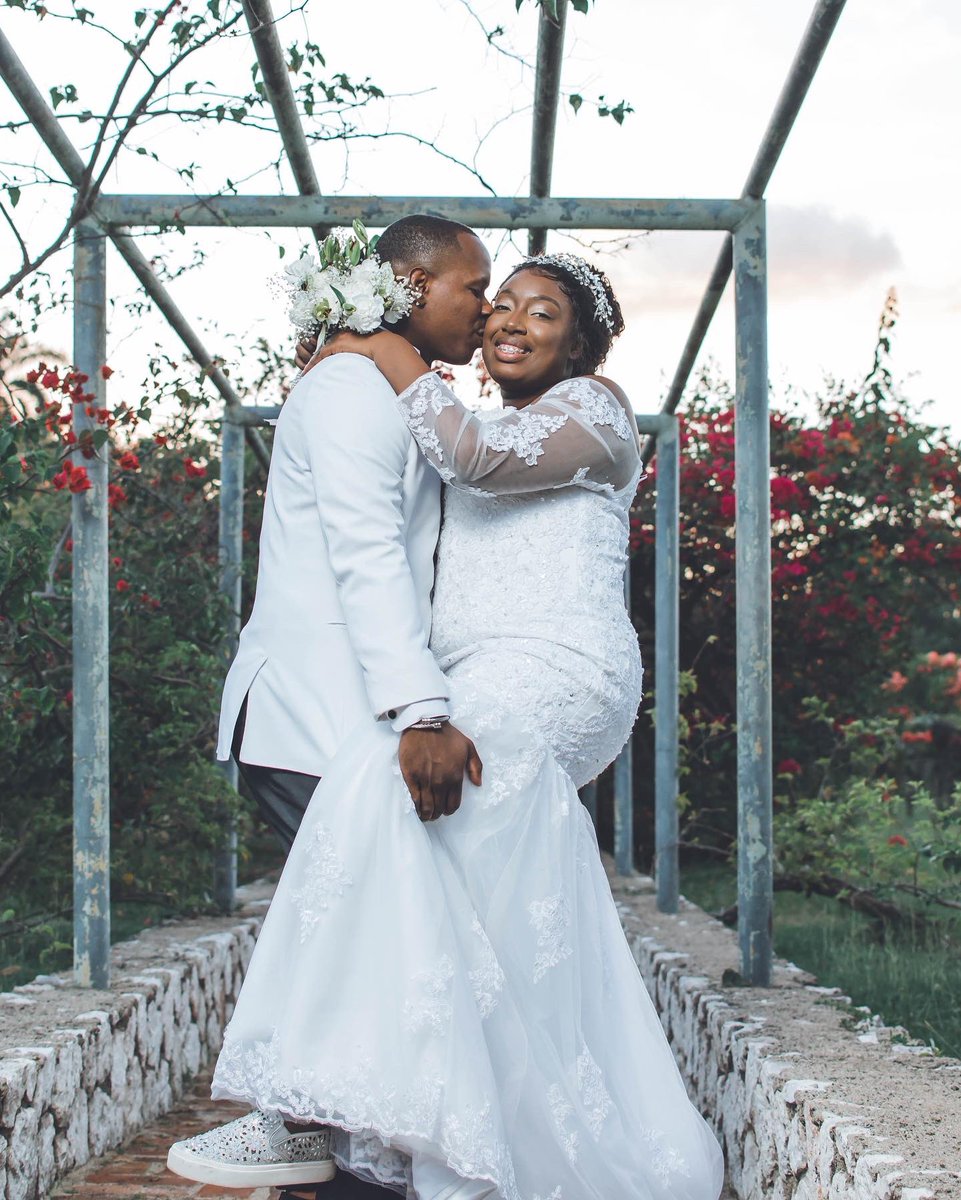 ssfilmsja's tweet photo. Weddings by @sheridonckphoto. Make your bookings today 📷🇯🇲 https://t.co/lJuqKApK9c
