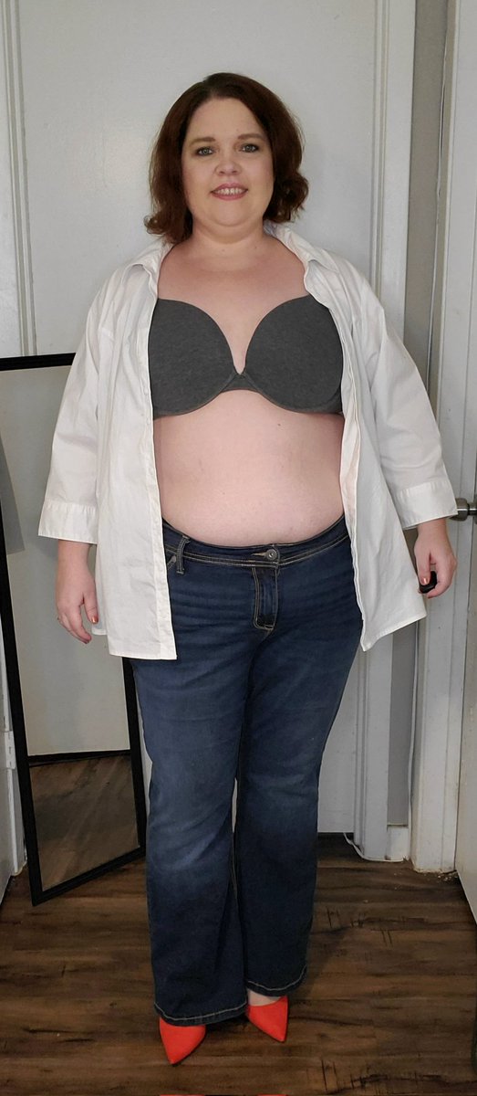 LaciStokesTx's tweet photo. New content. https://t.co/D3yLr6KvGv #onlyfans #contentcreation #bbw #kinkybbw #marriedbbw #onlyfanswife #selfie https://t.co/YxkMFV86qI