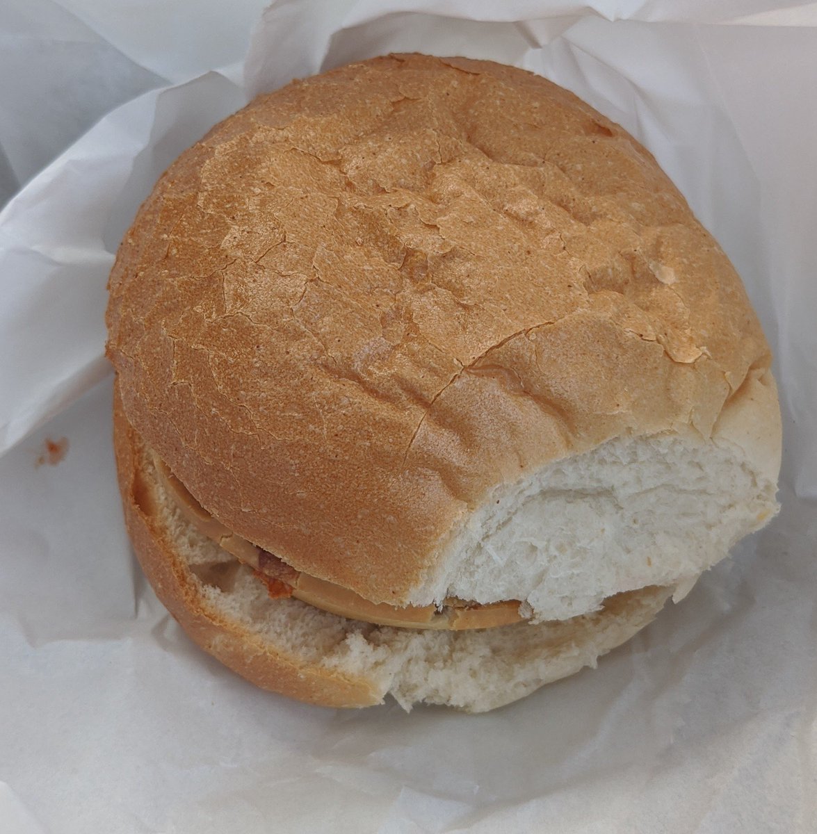 lstevo9984's tweet photo. @rugbyvacancies Definitely a thing. More likely to be in bun than in bread https://t.co/SU5OR8agqM