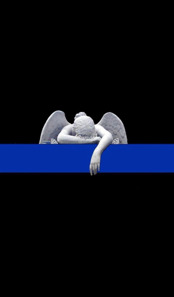 ucsgri's tweet photo. Me acaban de dar la mala noticia del fallecimiento del compañero jubilado @tantarlos, el eterno Delta 1️⃣5️⃣8️⃣0️⃣, una buena persona y un policía como la copa de un pino.Te echaré mucho de menos y recordaré como me vacilabas diciéndome "hombre de las 4 piernas".D.E.P. AMIGO PECCI https://t.co/PXocbya20Z
