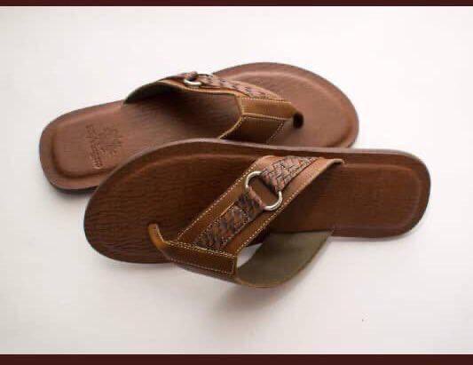 ___Bils's tweet photo. I hv these shoes size 42 available for pickup and delivery. 

Pls retweet FISABILLAH 
5k only https://t.co/6qxH63XDlD