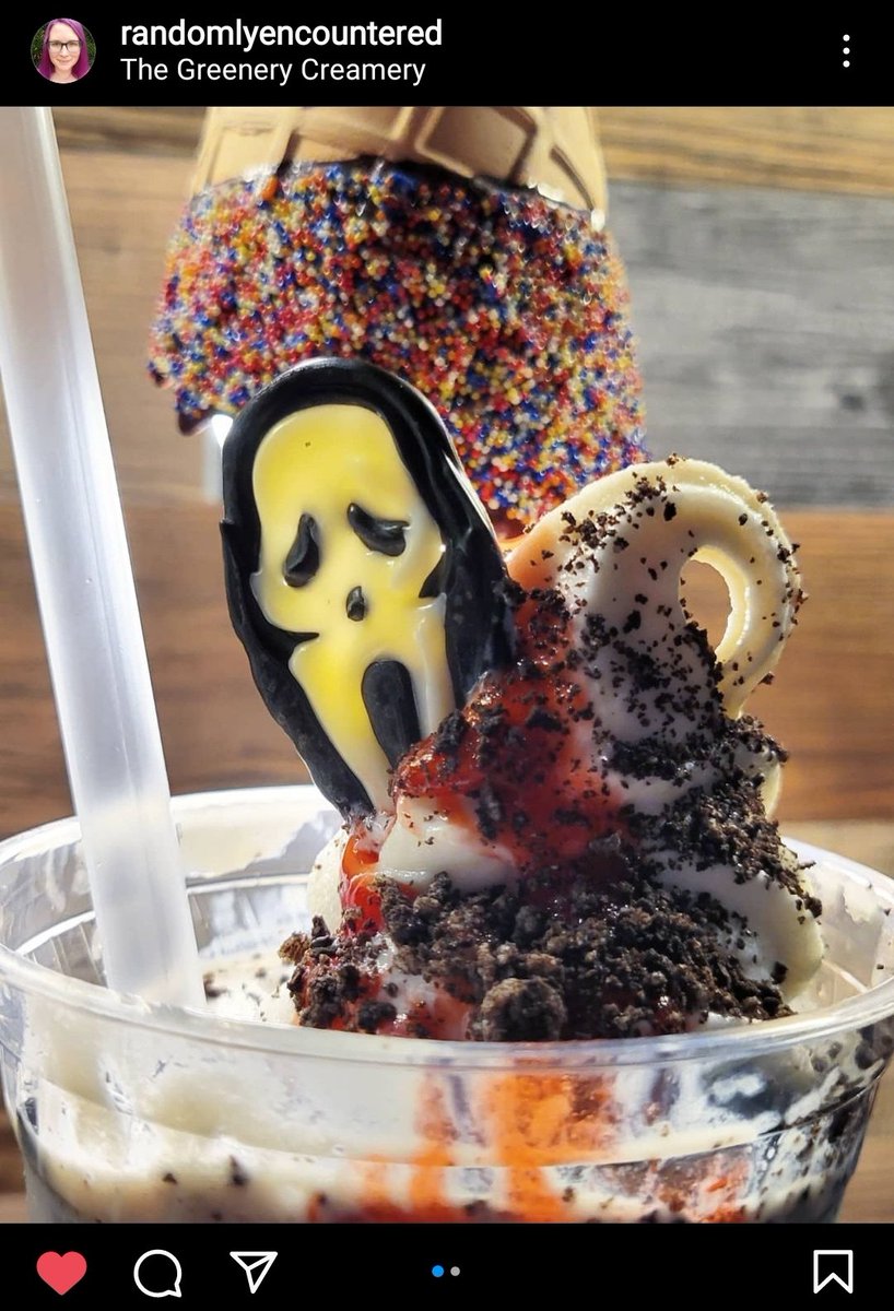 mayday_too's tweet photo. This week, the ice cream shop got to do an official promo/collab with Paramount for the new Scream movie.. these are the results! (credits included in pictures) https://t.co/T4qHsvAGHK