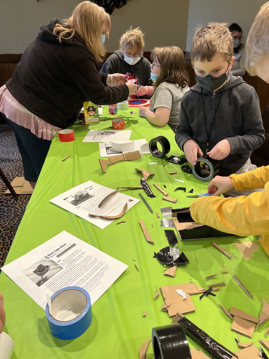 cleaton97's tweet photo. Lots and lots of cool creations with duct tape!!! ⁦@KidzMash⁩ ⁦@codemash⁩ ⁦@llamaluvr⁩ https://t.co/zsipqoT8J0