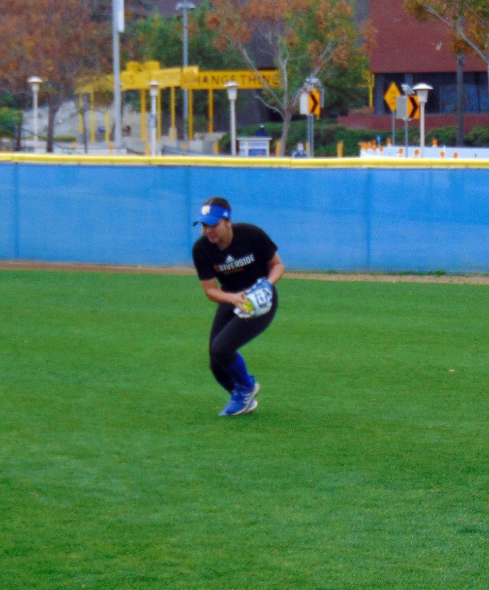 UCRSoftball's tweet photo. Just play. Have fun. Enjoy the game.
#Ryear https://t.co/FAZFTJDO2j
