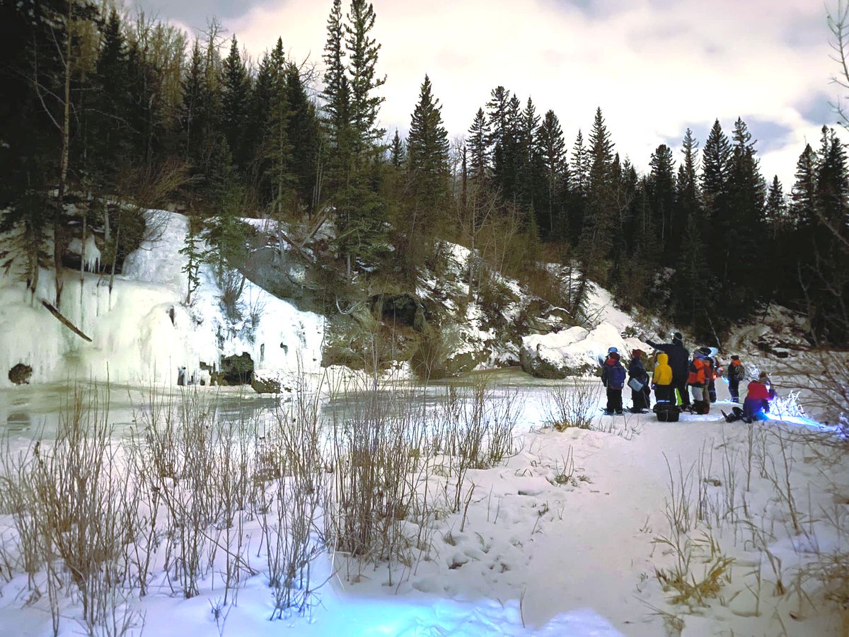 scoutscanada's tweet photo. Check out this awesome 3km snowshoe hike these Cubs enjoyed & the ice caverns they discovered! #ExplorersNeeded
The great outdoors might be vast, but spots are limited. The time to explore is now, start your #Scouting adventure👇
https://t.co/iNrHVesc1X
📷 144 Lake Bonavista https://t.co/d1rjGvid2R