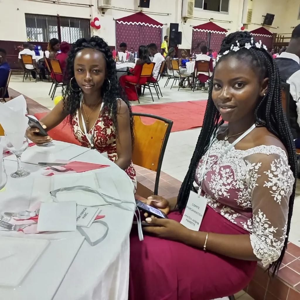 iucdouala's tweet photo. Parrainage-ISTDI

Cérémonie de parrainage du département Génie Électrique ce 14 janvier 2022 à l'amphi 500 du campus de logbessou.

Bienvenue à tous !!!

#IUC #parrainage #ISTDI #GenieElectrique https://t.co/VpF3CHztAy