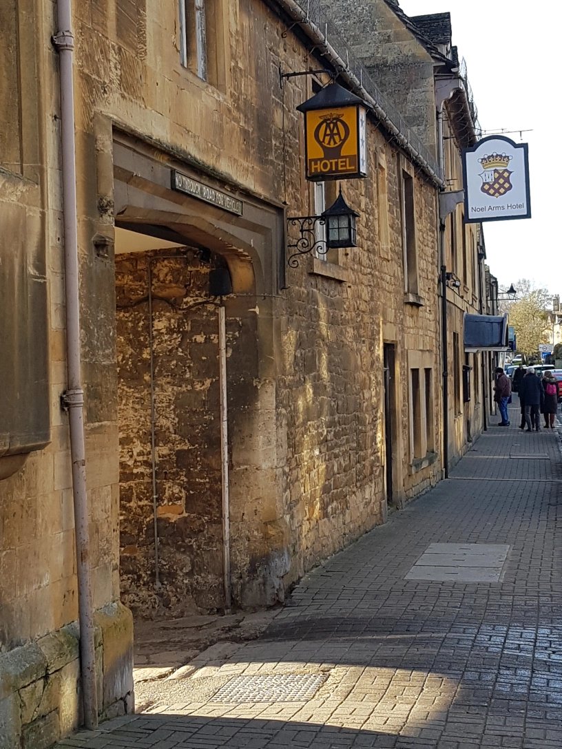 The Travel Locker tweet media