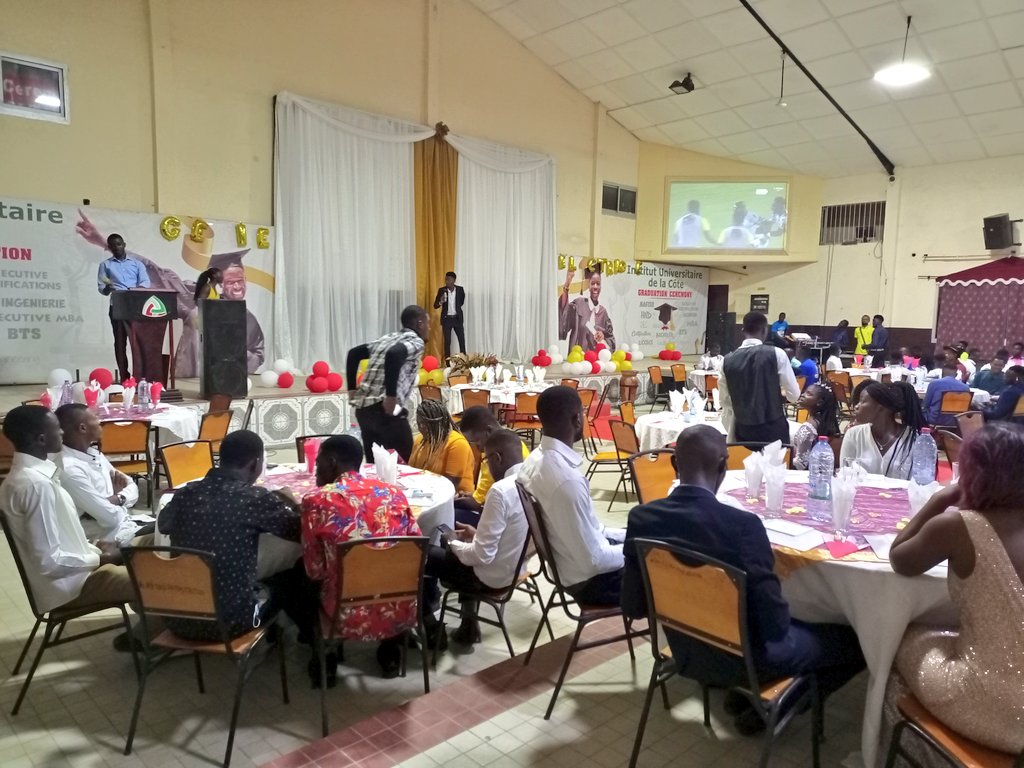 iucdouala's tweet photo. Parrainage-ISTDI

Cérémonie de parrainage du département Génie Électrique ce 14 janvier 2022 à l'amphi 500 du campus de logbessou.

Bienvenue à tous !!!

#IUC #parrainage #ISTDI #GenieElectrique https://t.co/VpF3CHztAy