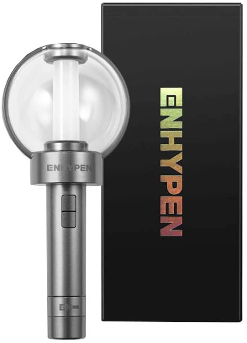 vasilissaadair's tweet photo. MORE FANDOMS COMING TO HELP,
APPROACH THESE LIGHTSTICKS

1. EXO - EXOL
2. ENHYPEN - ENGENE
3. DREAMCATCHER - INSOMNIA
4. ATEEZ - ATINY
5. ITZY - MIDZY (lightring) 

#StrayKids_in_Riyadh https://t.co/le8ScPN12g