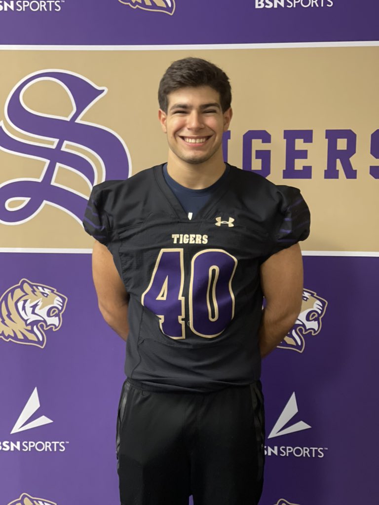 JohnWilson519's tweet photo. Great Day at @SewaneeFootball THANK YOU to the players, guides and Cafeteria specialists for the hospitality and coaches for the opportunity! @scbisonfootball https://t.co/bf6bijXX9U